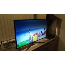 46 inch Samsung Smart tv met licht defect