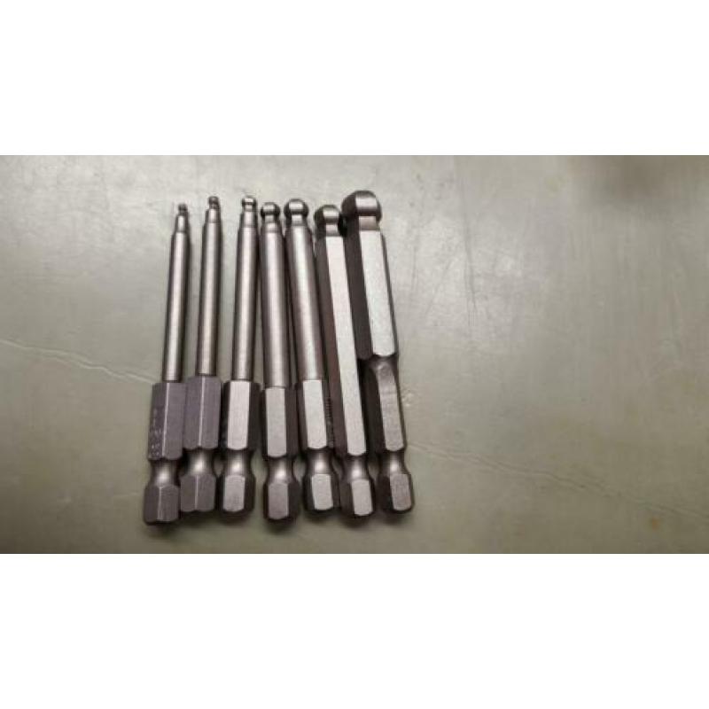 Imbusset 1/4 kogelkop 7x