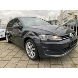 Volkswagen Golf 2.0 TDI 140pk BlueMotion Techn. Highline sch