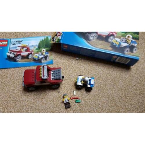 Lego bos politie 4437 met doos en boekje