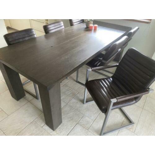 Donkerbruine eethoek Eijerkamp 6 personen met leren stoelen