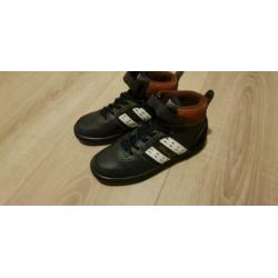 Atlanta hoge sneakers maat 34 Nieuw Per ongeluk 1 maat te kl
