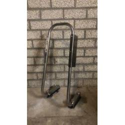 Rubberboot stuursysteem frame