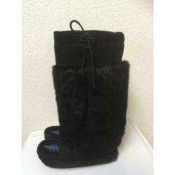 zwarte "indianen laarzen" mt 37 van suede en (fake) fur