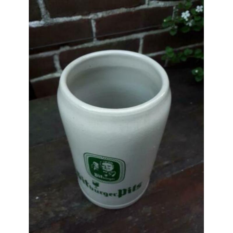 Bierpul, Bitburger, keuls aardewerk, bier.