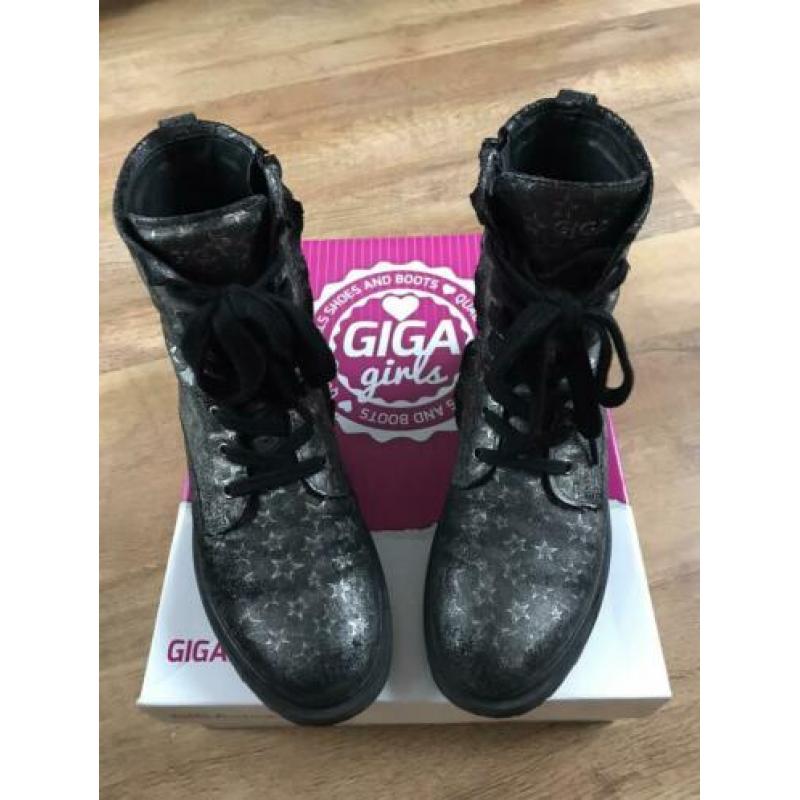 Mooie zwart/zilver laarzen van Giga Girls/Shoes maat 36