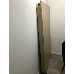 Massief houten eettafel