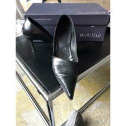 Mooie zwart leren pumps mt 39