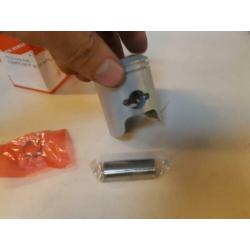 Honda MTX 50 zuiger NIEUW 40mm pen 12 (cilinder)