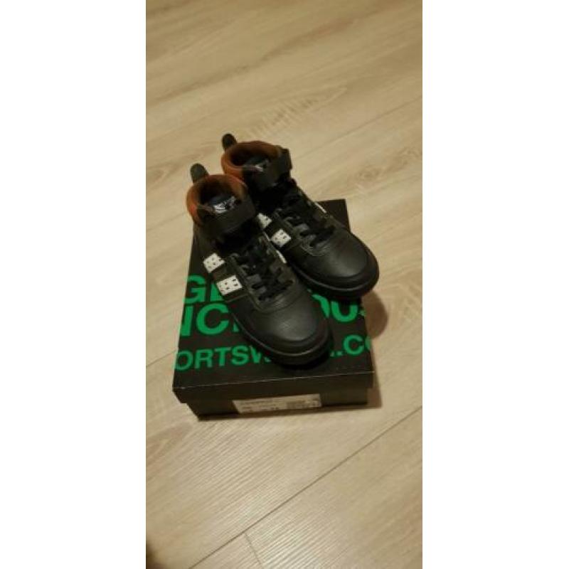 Atlanta hoge sneakers maat 34 Nieuw Per ongeluk 1 maat te kl