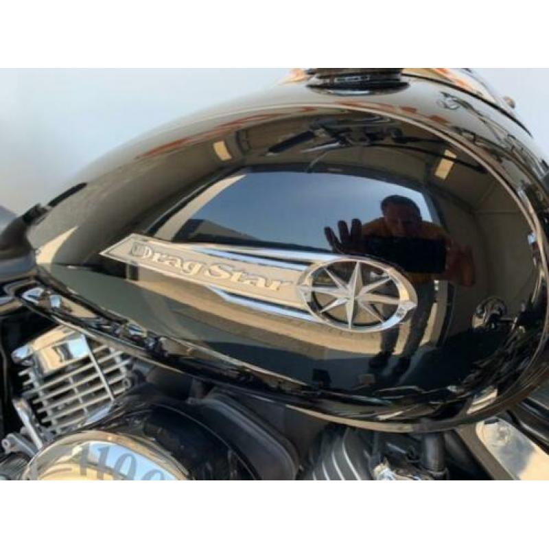 Yamaha xvs 1100 dragstar zwart weinig kkm pracht staat