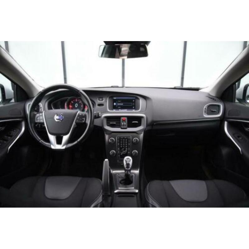 Volvo V40 1.6 D2 Momentum Trekhaak
