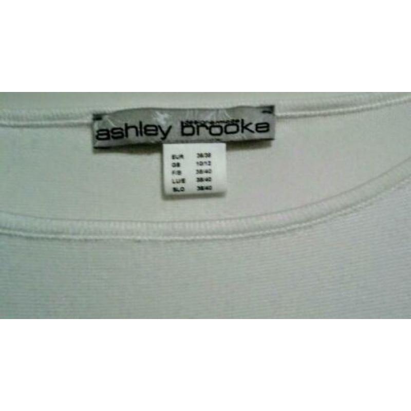 Prachtige trui van ashley brooke 36/38 wit