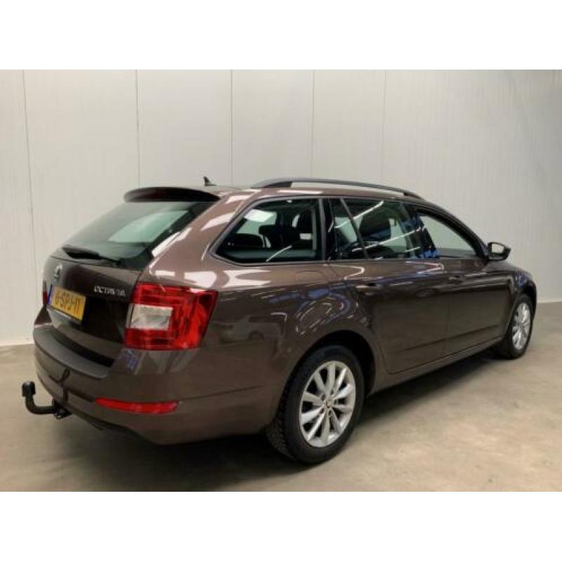 Skoda Octavia Combi 1.2 TSI Greentech Ambition Businessline