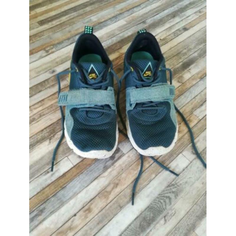 Nette sportschoenen van het merk Nike SB Maat 40,5