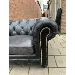 Stoere Chesterfield bank vintage zwart GRATIS BEZORGD!