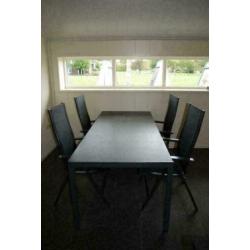 Tuinsets / Tuinstoelen / Diverse modellen Tuintafels / OP=OP