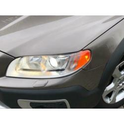 Volvo XC70 2.4 D5 Momentum | Schuifdak | Leder | Trekhaak