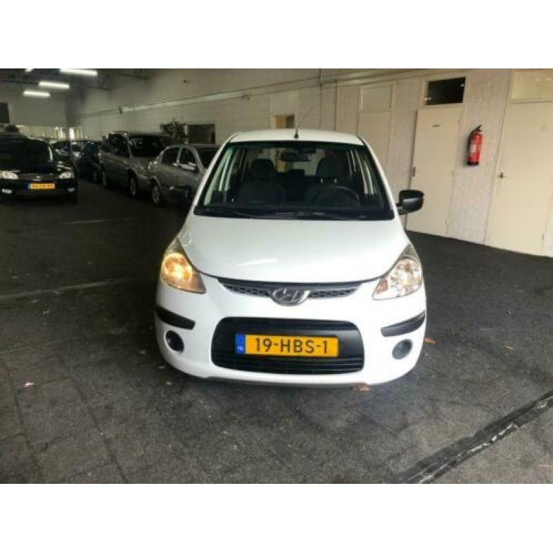 Hyundai i10 1.1i ActiveVersion 116.000 KM!