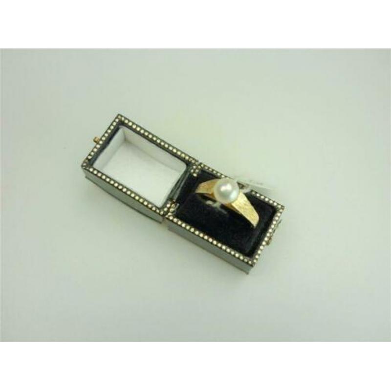 Ring goud met parel / Z6171