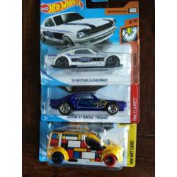 hotwheels 24 stuks zo goed als nieuw 2018 tm 2020.