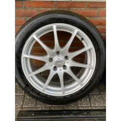 17” Volvo set V40 V50 V60 V70 225/45R17 zomerset