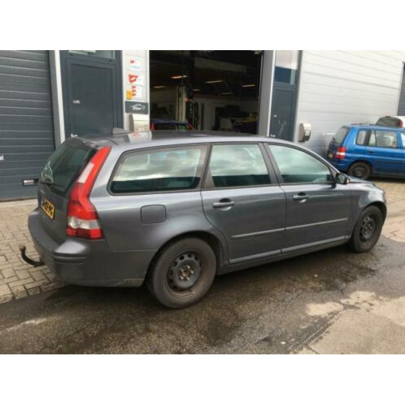 Volvo V50 V50; 1.6D AIRCO 1 injector niet goed €800 euro!