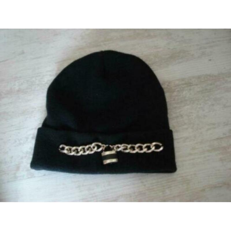 River Island zwarte muts