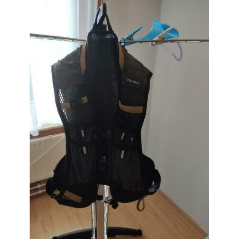 Te koop "Camelbag" van Decathlon, z.g.a.n.