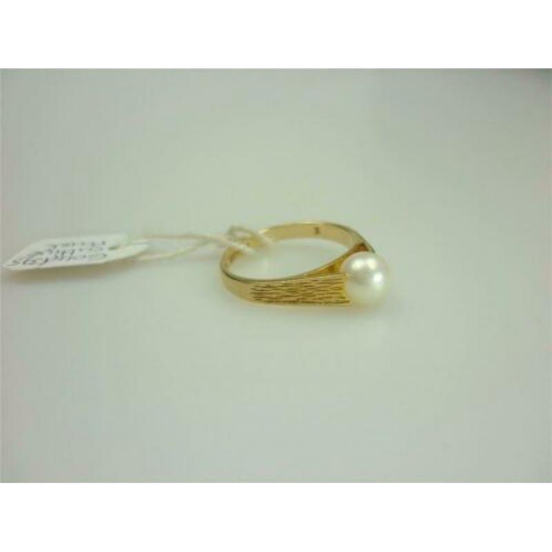 Ring goud met parel / Z6171