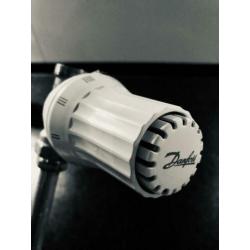 Dubbel plaat radiator 3 x ral 9010
