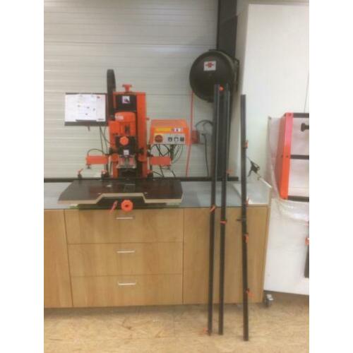 Zeer nette Blum boormachine horizontale/ verticale booras