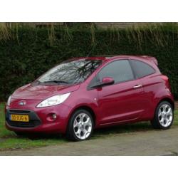Ford Ka 1.2 Titanium X met Panoramadak en Spoiler