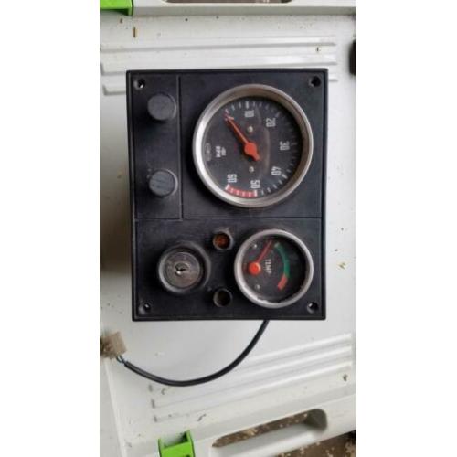 Volvo penta dashboard zgan