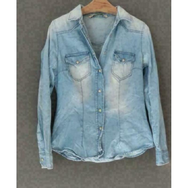 Zara Women blauwe denim blouse maat M