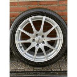17” Volvo set V40 V50 V60 V70 225/45R17 zomerset
