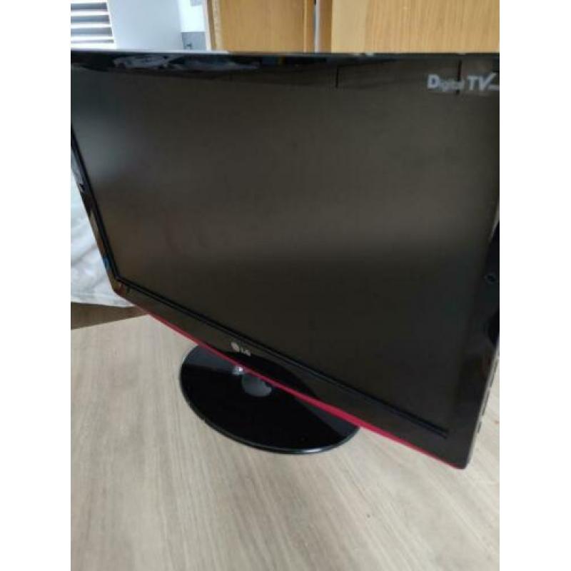 22 inch tv/monitor lg