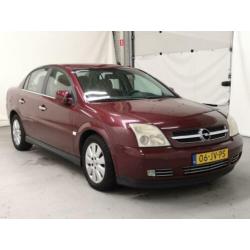 Opel Vectra 2.2-16V Elegance ?NAPAUT,NAVI,AIRCO,TREKHAAK,CRU