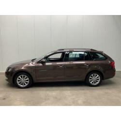 Skoda Octavia Combi 1.2 TSI Greentech Ambition Businessline