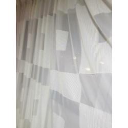 Als nieuw wit vitrage van 2stuks plooibreedte 3.95m