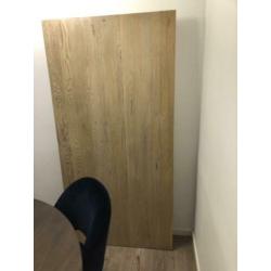 Massief houten eettafel