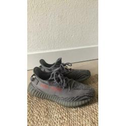 Yeezy boost 350 V2 43 1/3