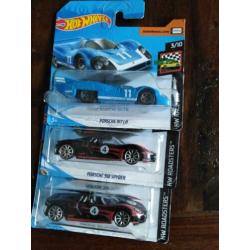 hotwheels 24 stuks zo goed als nieuw 2018 tm 2020.