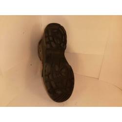 Berg/wandelschoenen Maat 36 unisex zeer netjes