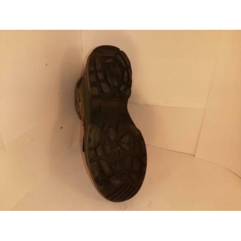 Berg/wandelschoenen Maat 36 unisex zeer netjes