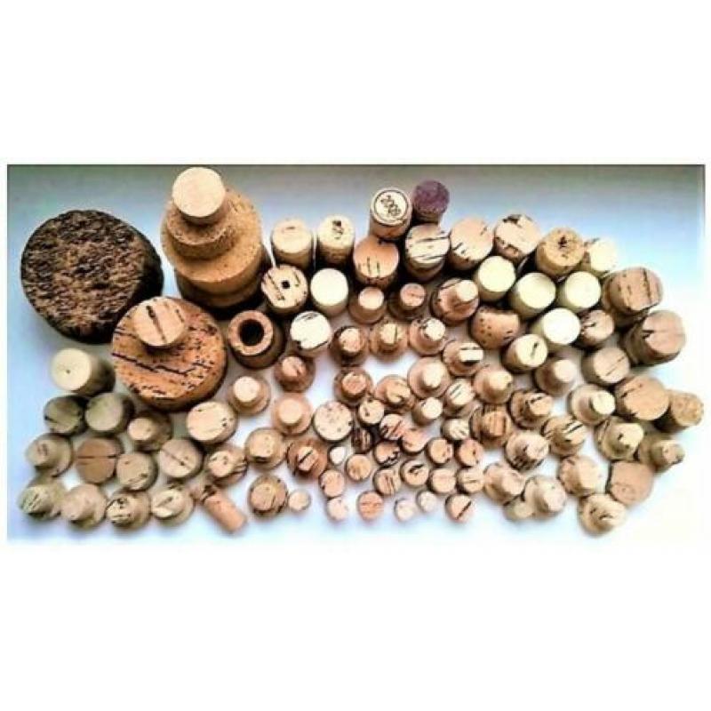 Verzameling 120 div. Decoratieve Kurken Kurk en 35 Lonten