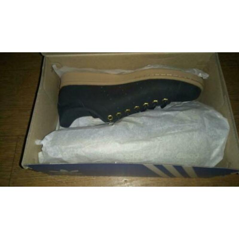 Adidas Stan Smith maat 38 2/3 nieuw