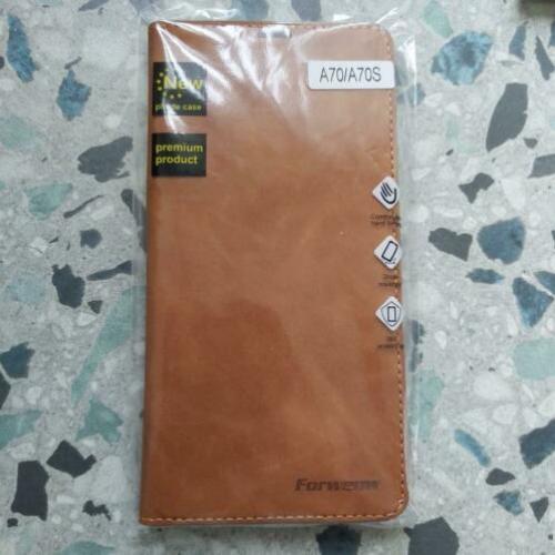 Wegens verkeerd besteld 2 nieuwe hoesjes voor de samsung A70