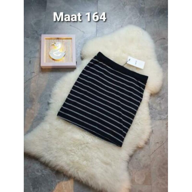 Maat 164 NIEUW Meisjes Rok LMHD