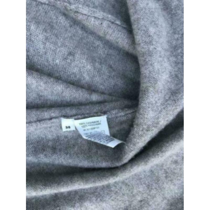 Beige cashmere vest van Repeat, mt 38